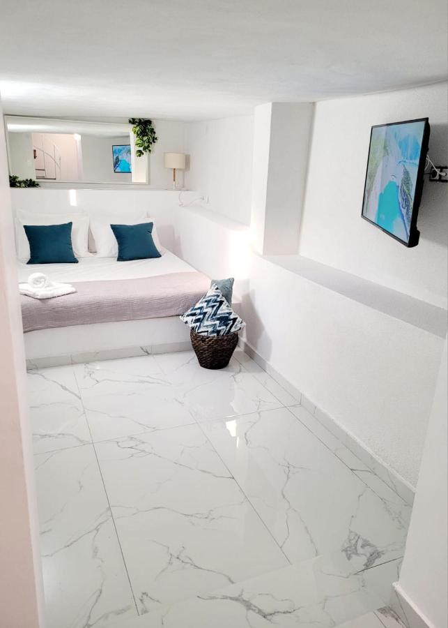 Astre&Jeanne Suites Sozopoli Luaran gambar