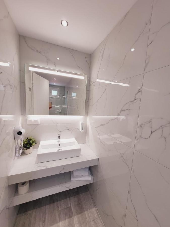 Astre&Jeanne Suites Sozopoli Luaran gambar