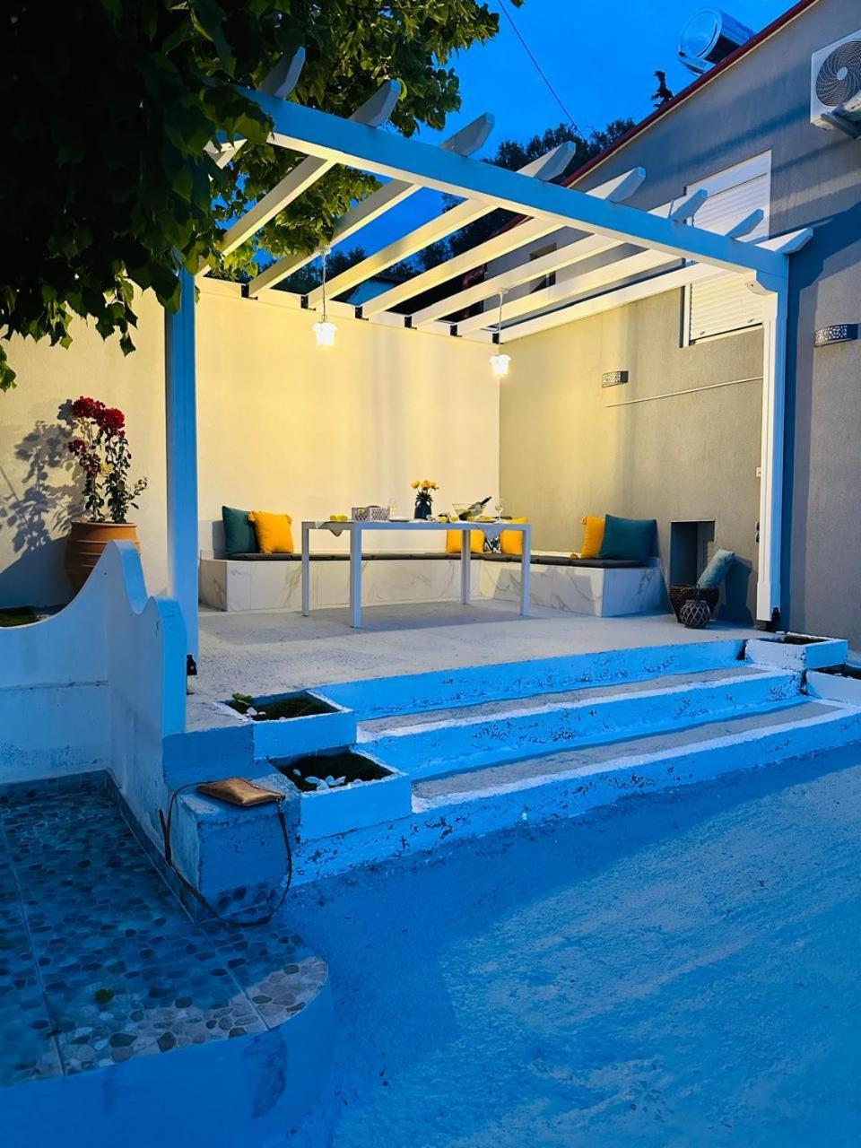 Astre&Jeanne Suites Sozopoli Luaran gambar